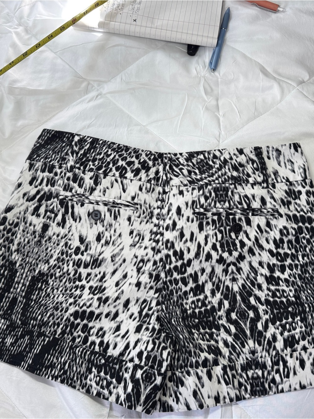New York & Company women’s Black and White Animal Print Bermuda Shorts